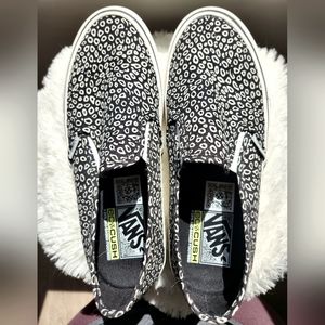 Vans Leopard Slip On Size 8.5 NWOT